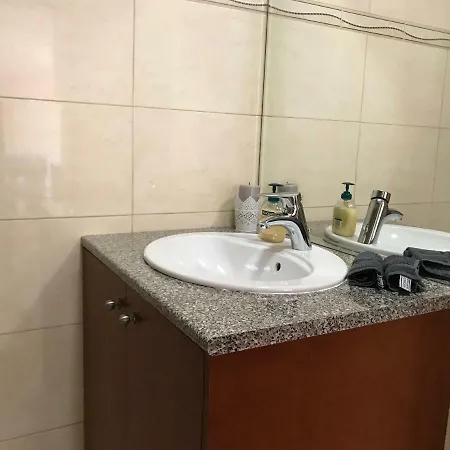 Διαμέρισμα Mystra Place *
